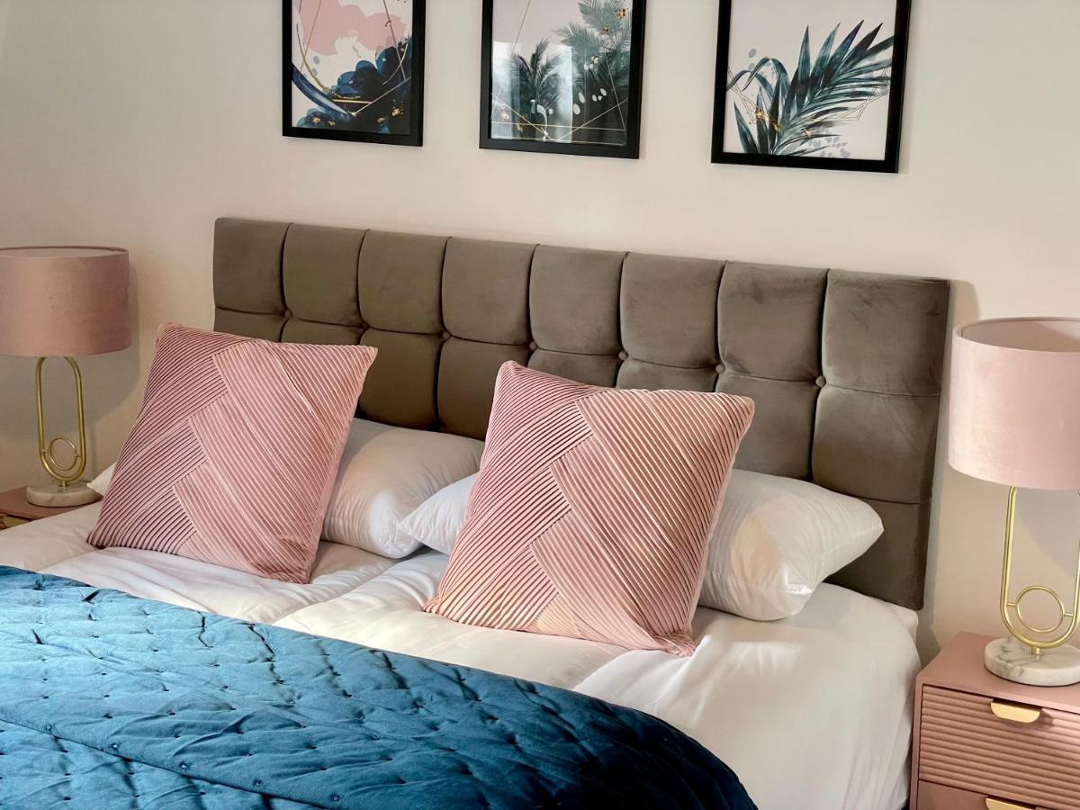 Minster Peek With Free Parking Apartment York Bagian luar foto