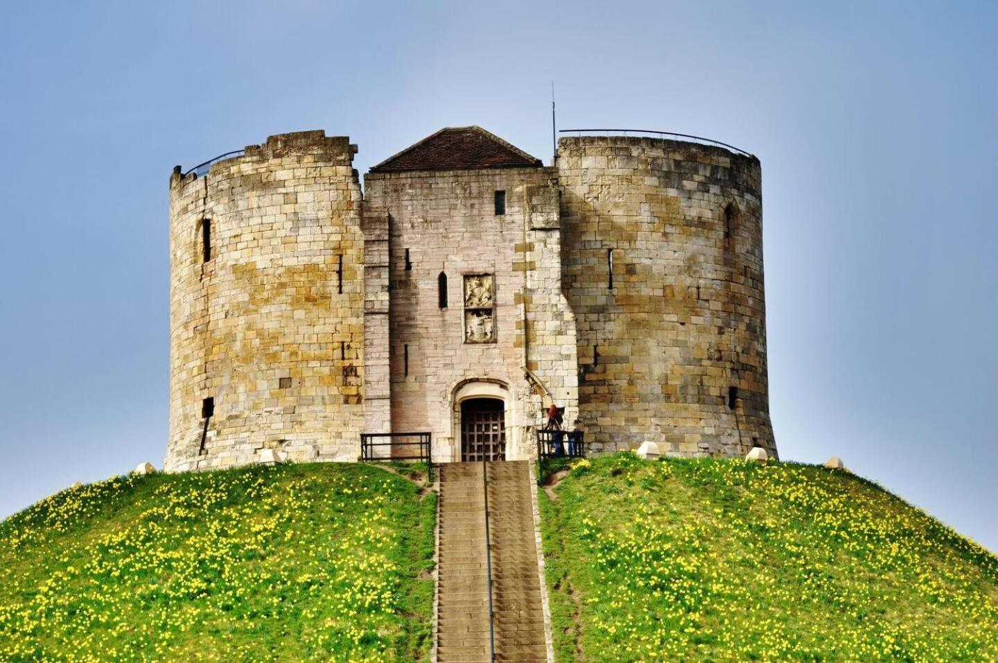 Minster Peek With Free Parking Apartment York Bagian luar foto